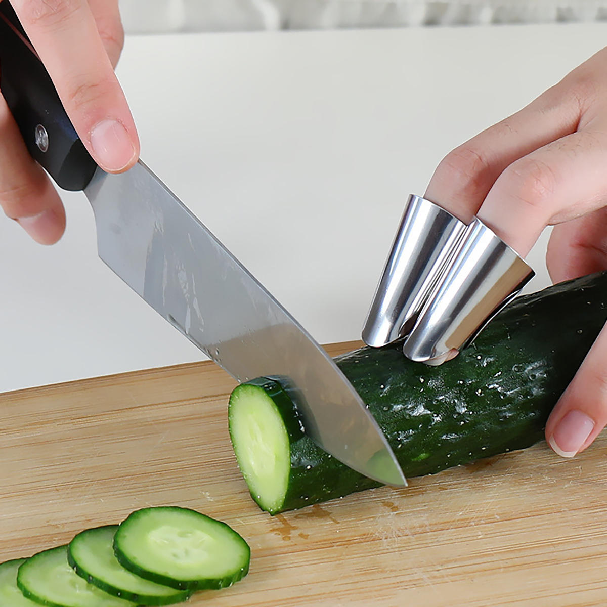 Kitchen Gadgets Cool - Protector de dedo de acero inoxidable,