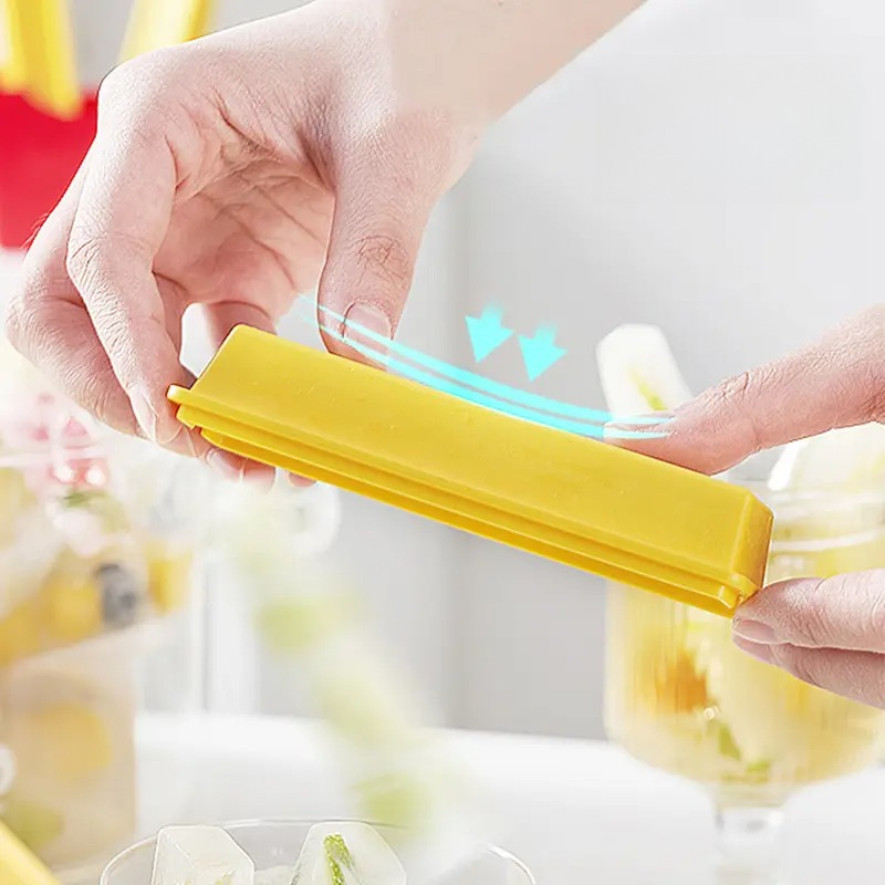 Bandeja de hielo magnética 202 - Kitchen Gadgets Of 2025 reseña y precio